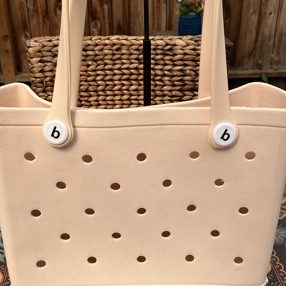Bogg Bag Tote in French Oak Cream Color - Picture 2 of 13
